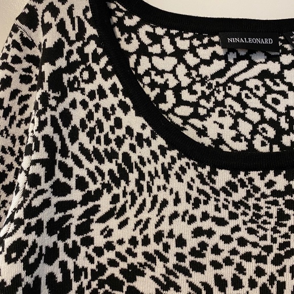 Nina Leonard Black & White Print Sweater Dress - Picture 3 of 8